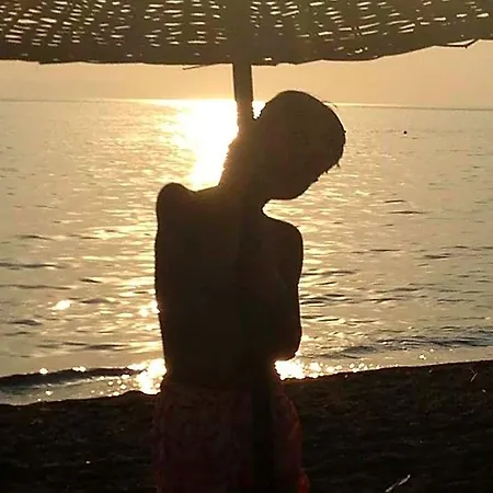Sunset ديكيلي